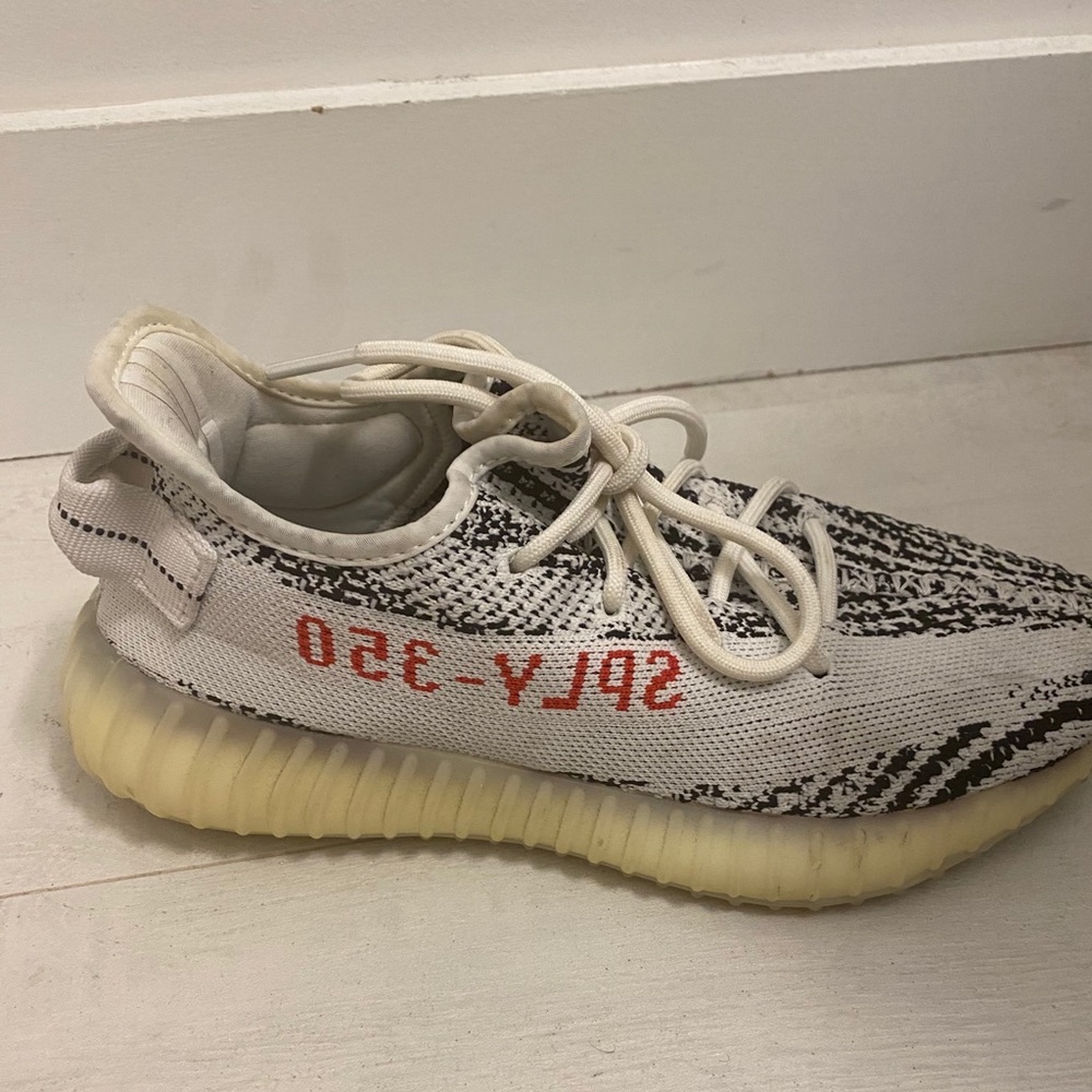 Adidas Yeezy Boost 350 Zebra